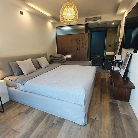 Beijing Hills & Hutong City Retreat Near Forbidden City & Line 4 Multi-Room Options Pequim Exterior foto